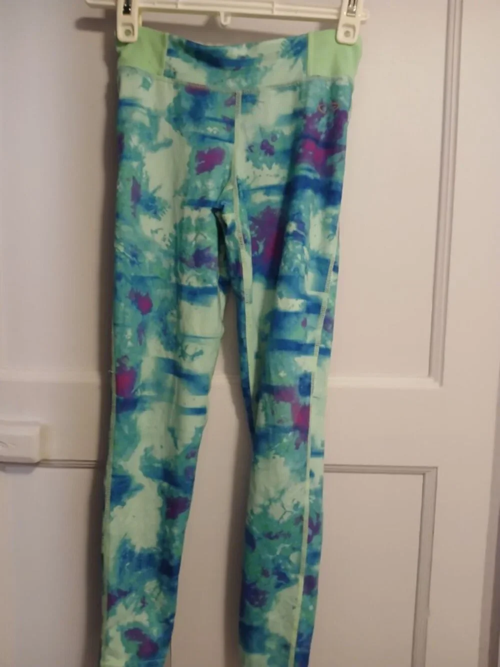 Champion Girls M 7-8 Green/Blue/Purple Athletic Outfit